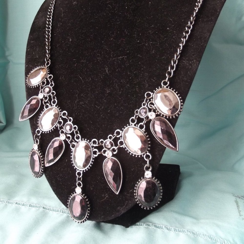 Statement Necklace Gunmetal Hematite Tones Faceted Cabochon & Rhinestone